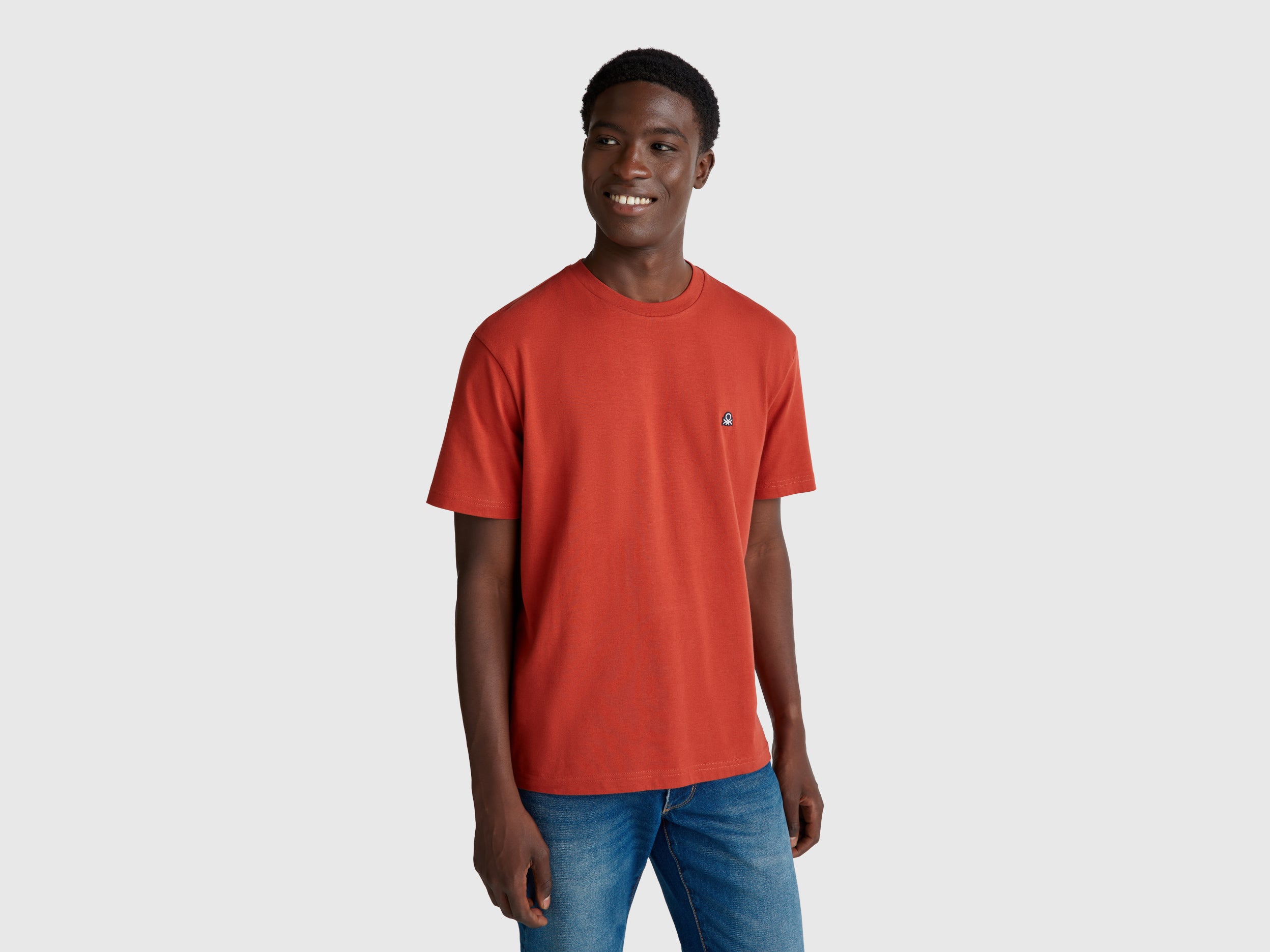 T-shirt básica de algodão - ucb_image_F