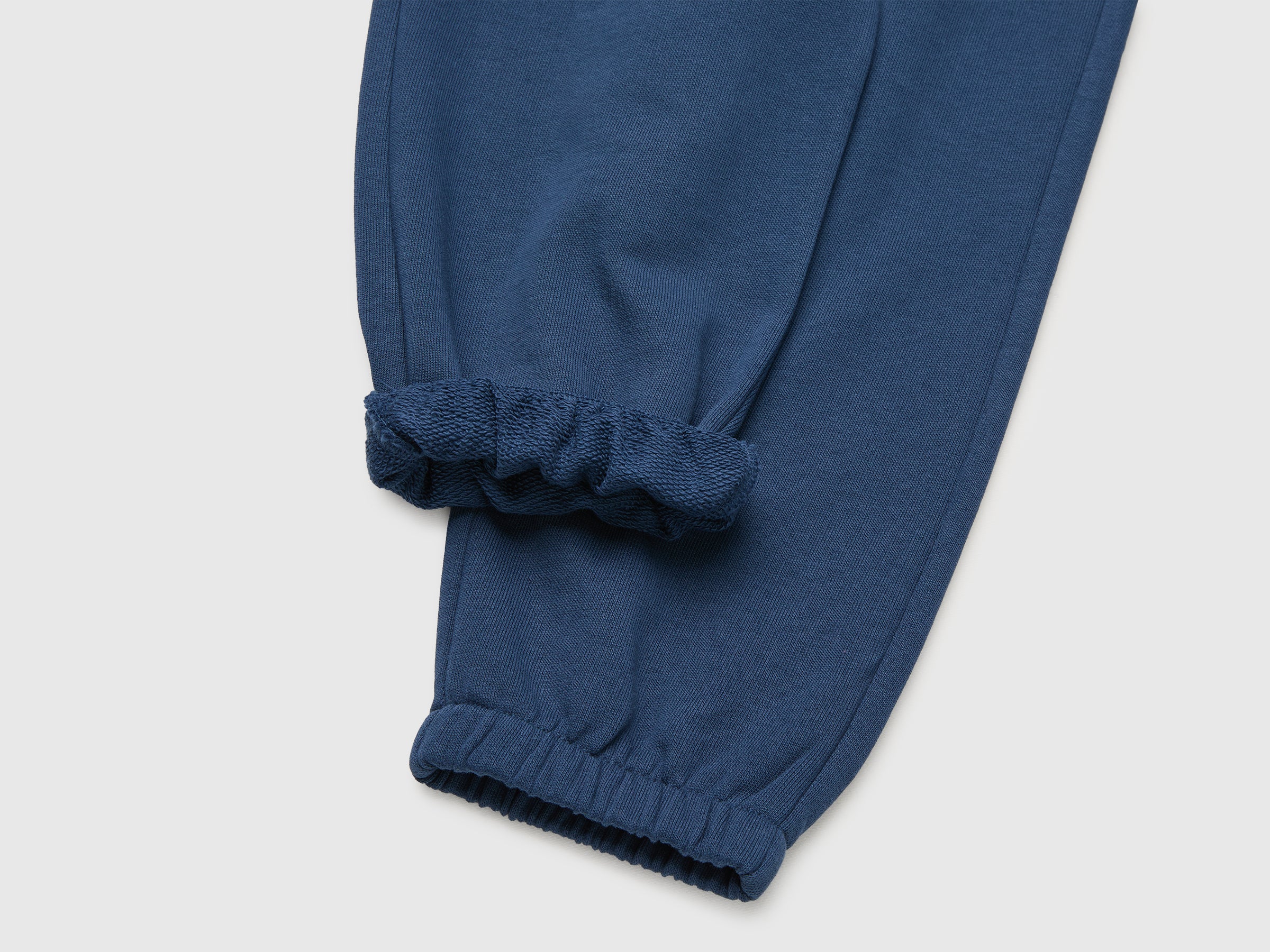 Joggers em felpo de algodão orgânico - ucb_image_DS1