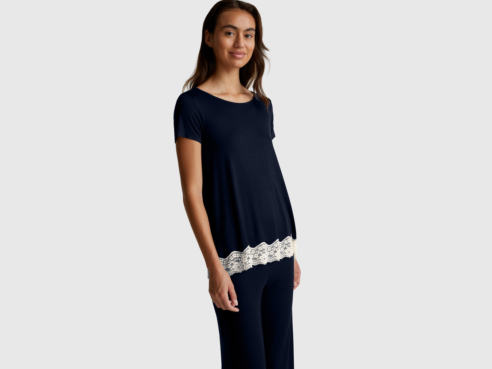 Camisola de manga curta com renda - ucb_image_F