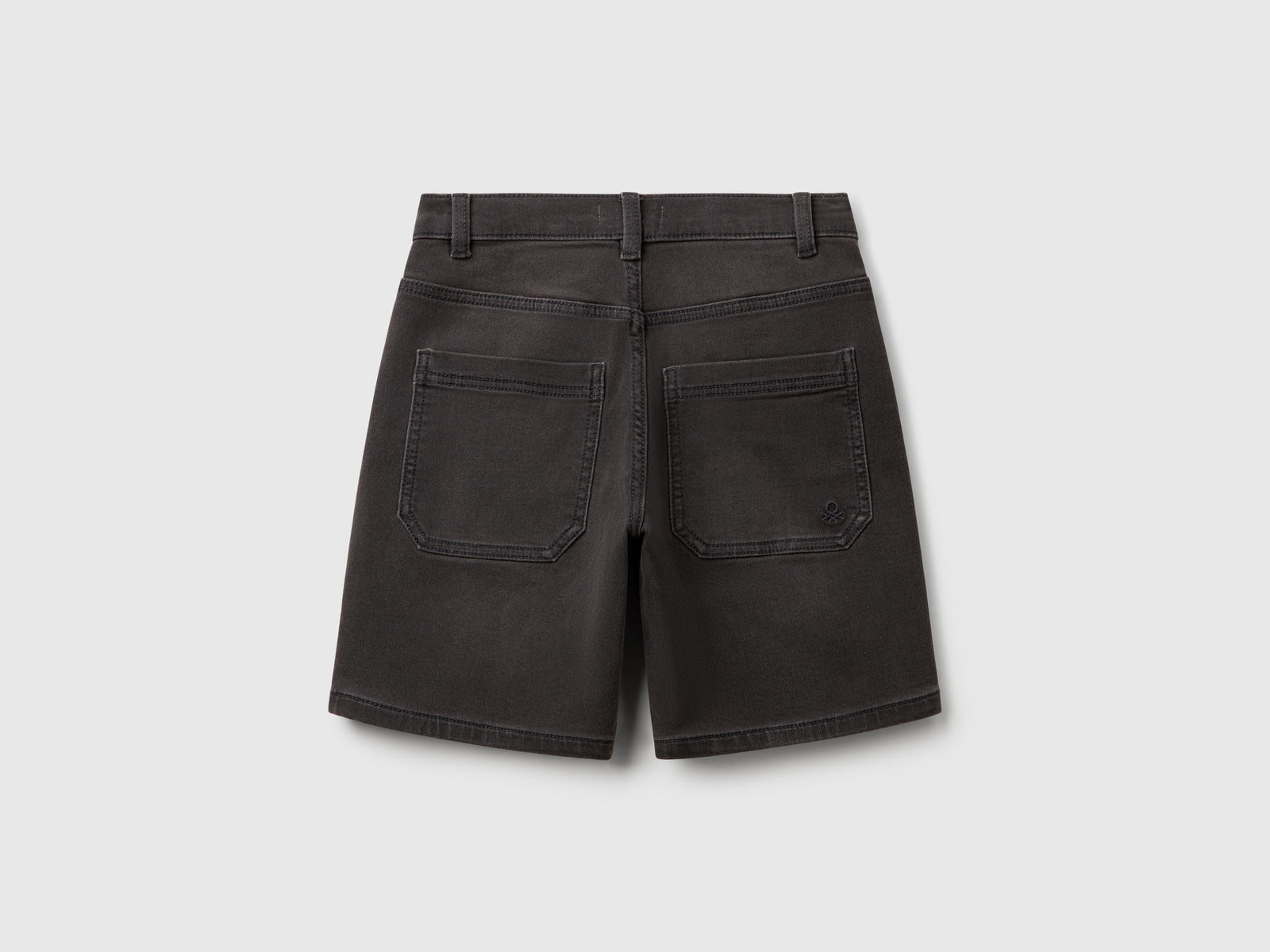 Bermuda in denim elasticizzato - ucb_image_BS