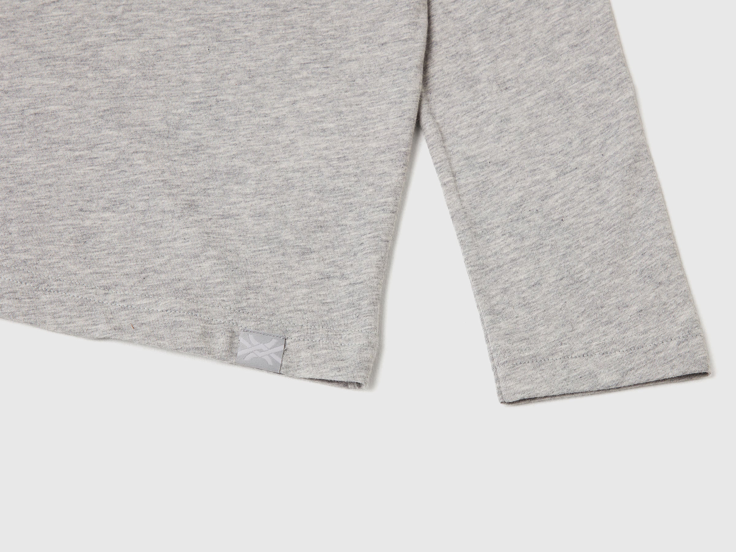 T-shirt com gola redonda de algodão - ucb_image_DS1