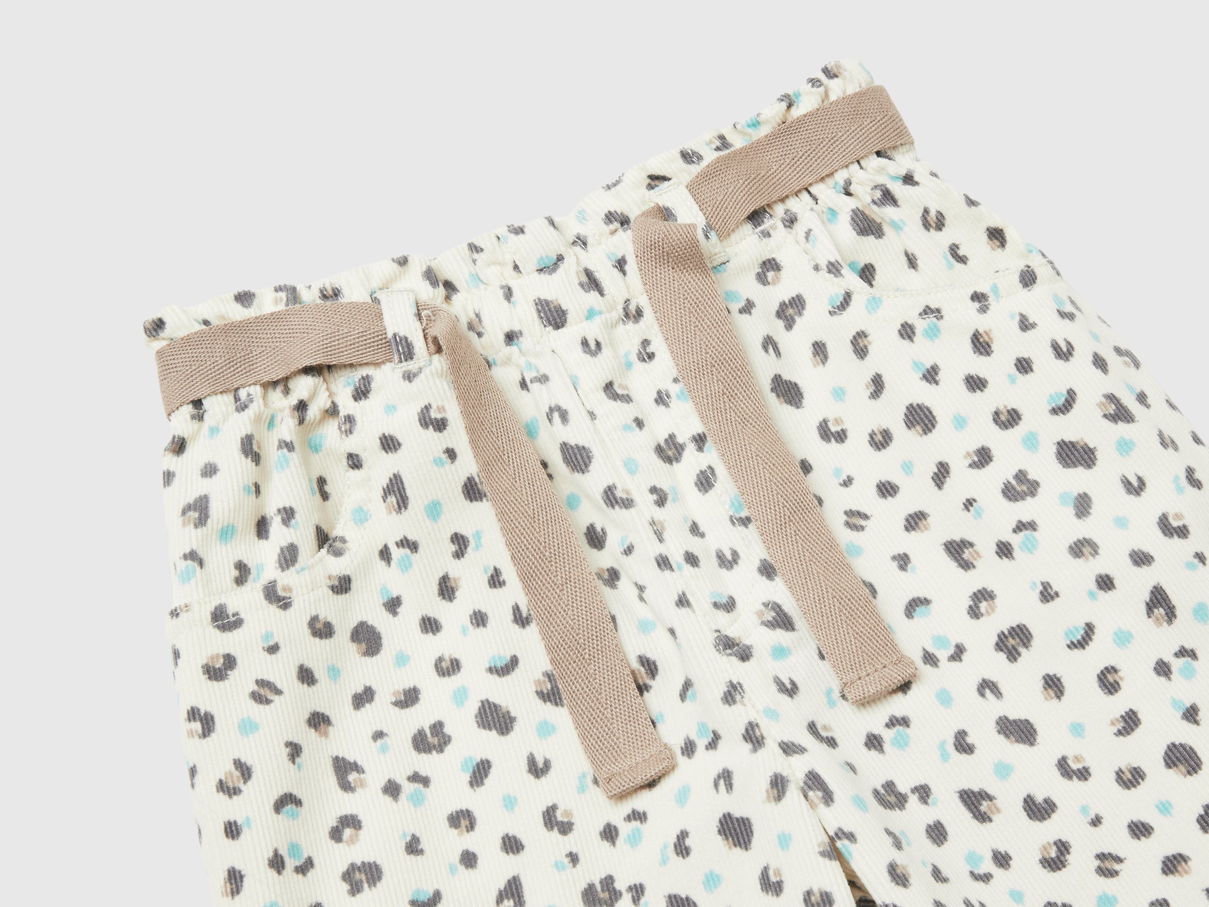 Calças padrão de veludo - ucb_image_DS1