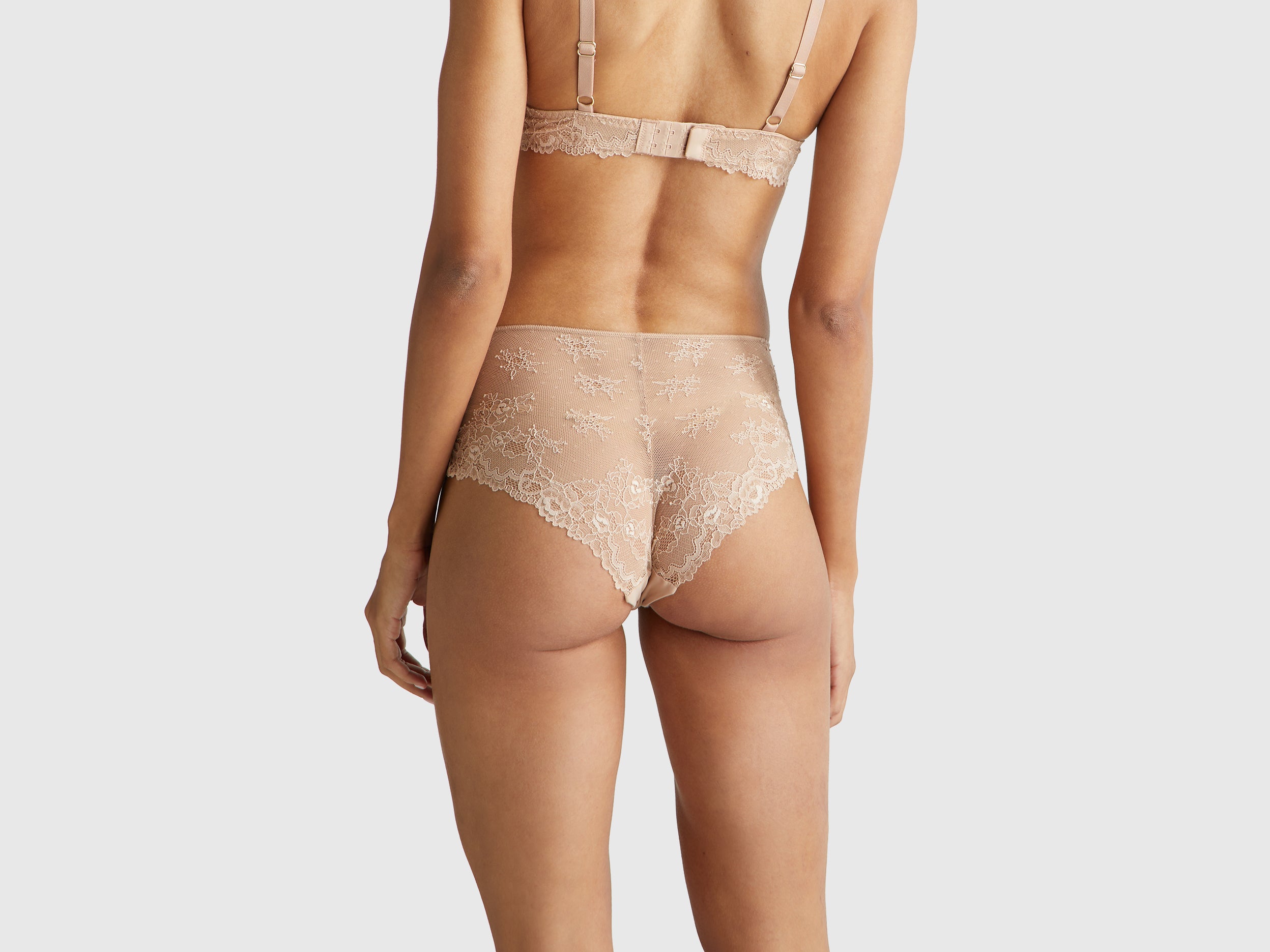 Culotte elástica com renda - ucb_image_B