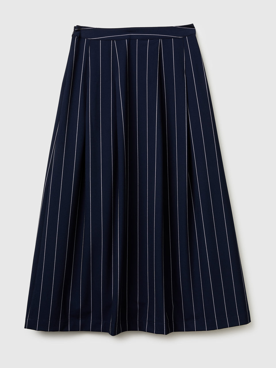 Saia risca de giz com racha - ucb_image_BS