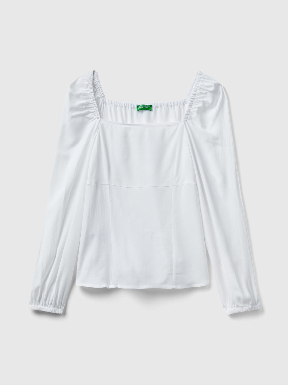 Blusa slim fit com decote quadrado - ucb_image_FS