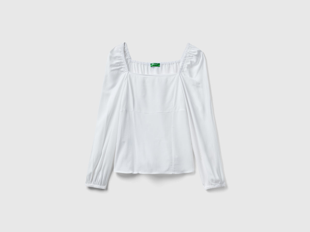 Blusa slim fit com decote quadrado - ucb_image_FS