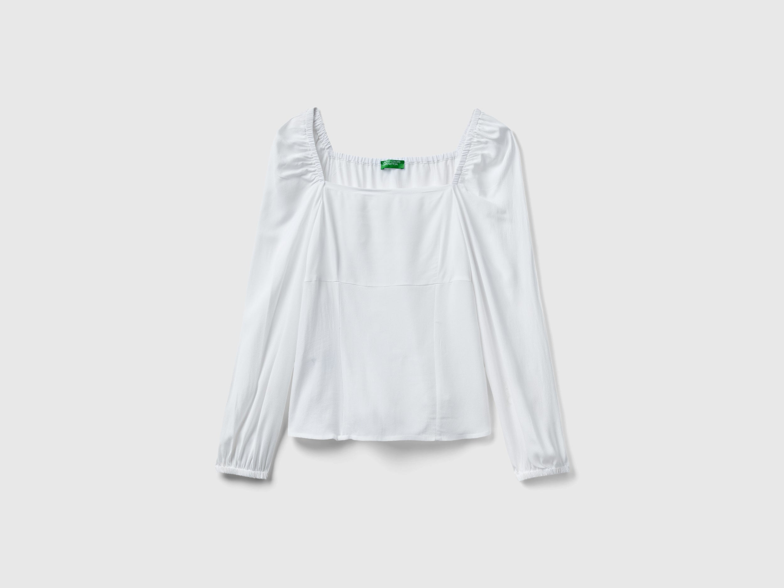 Blusa slim fit com decote quadrado - ucb_image_FS