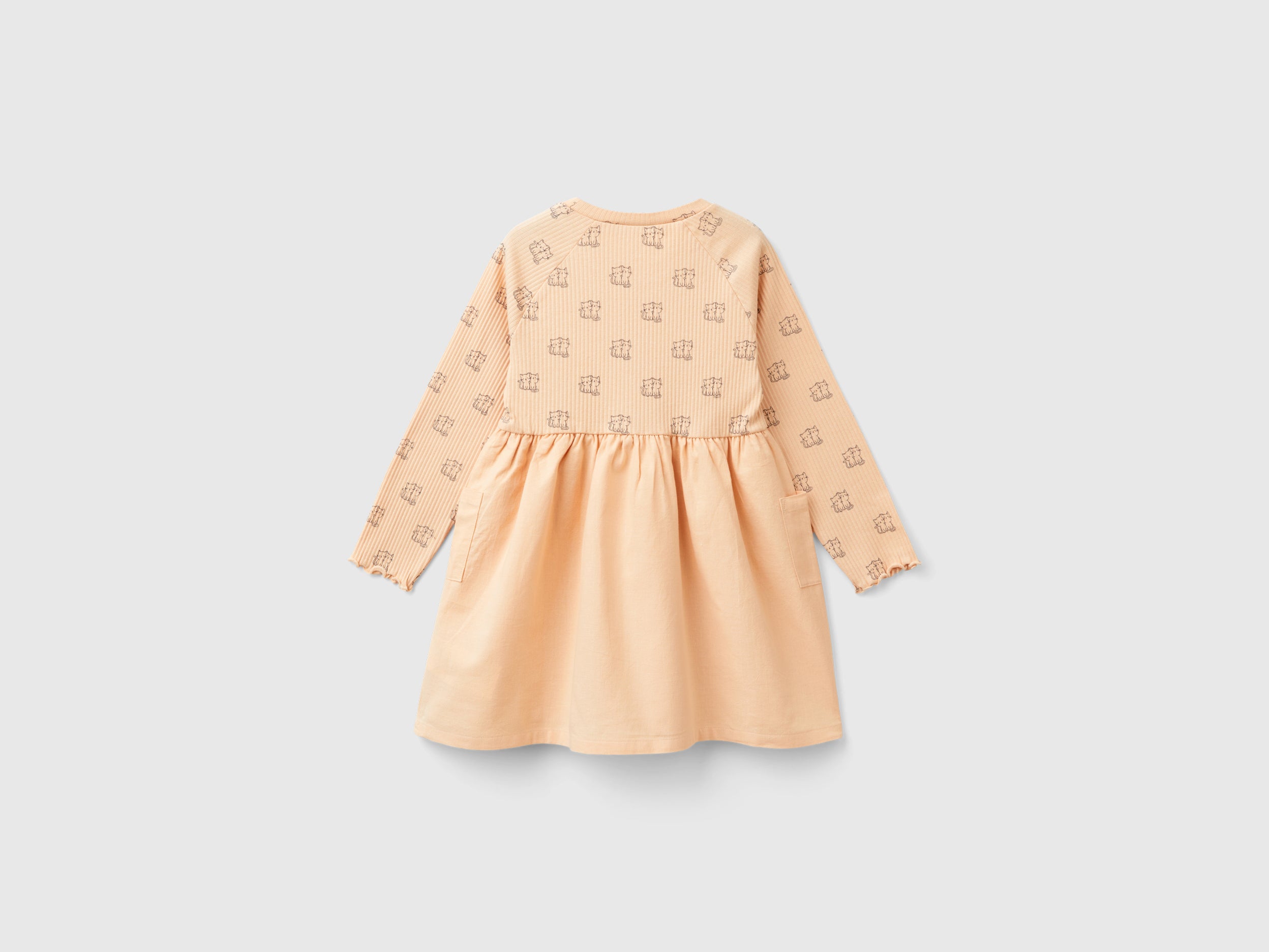 Vestido com estampa e botões - ucb_image_BS
