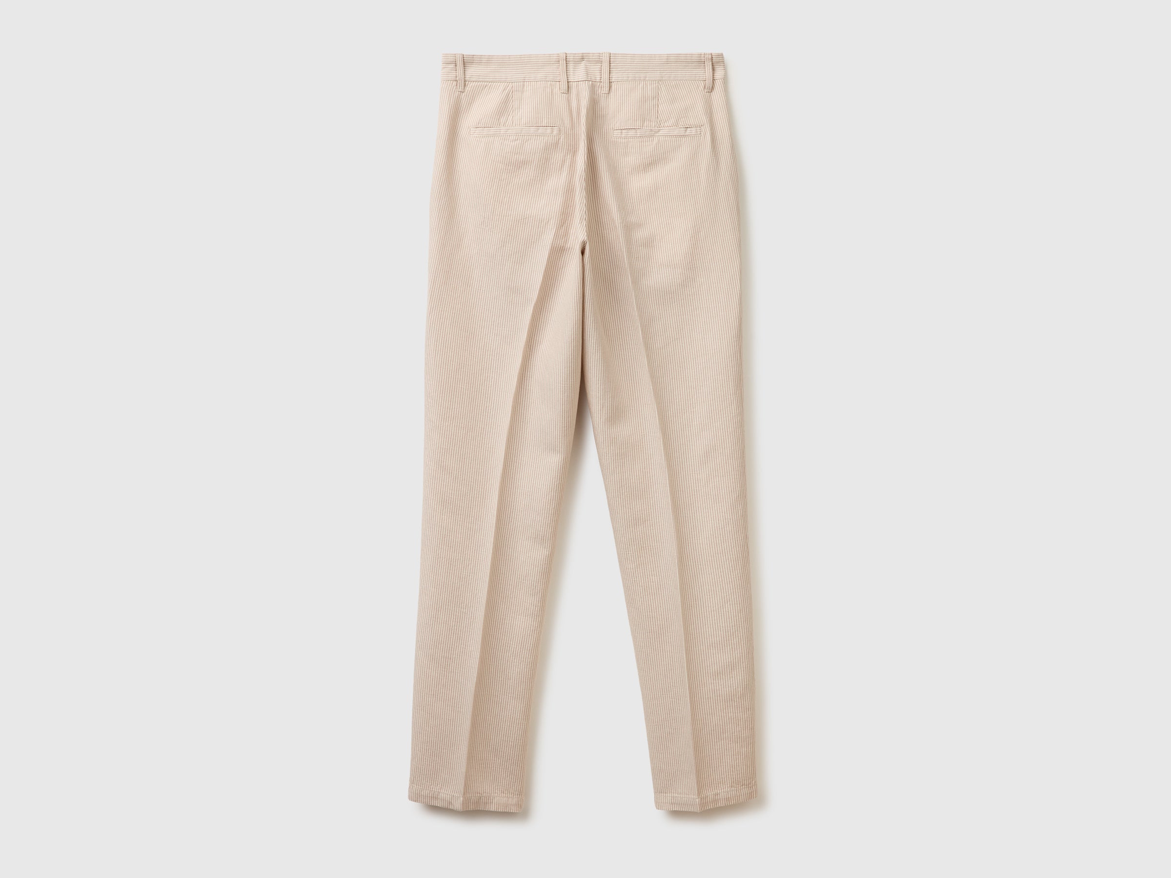 Chinos regular fit em mistura de linho - ucb_image_BS