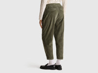 Chinos em veludo com cintura elástica - ucb_image_B