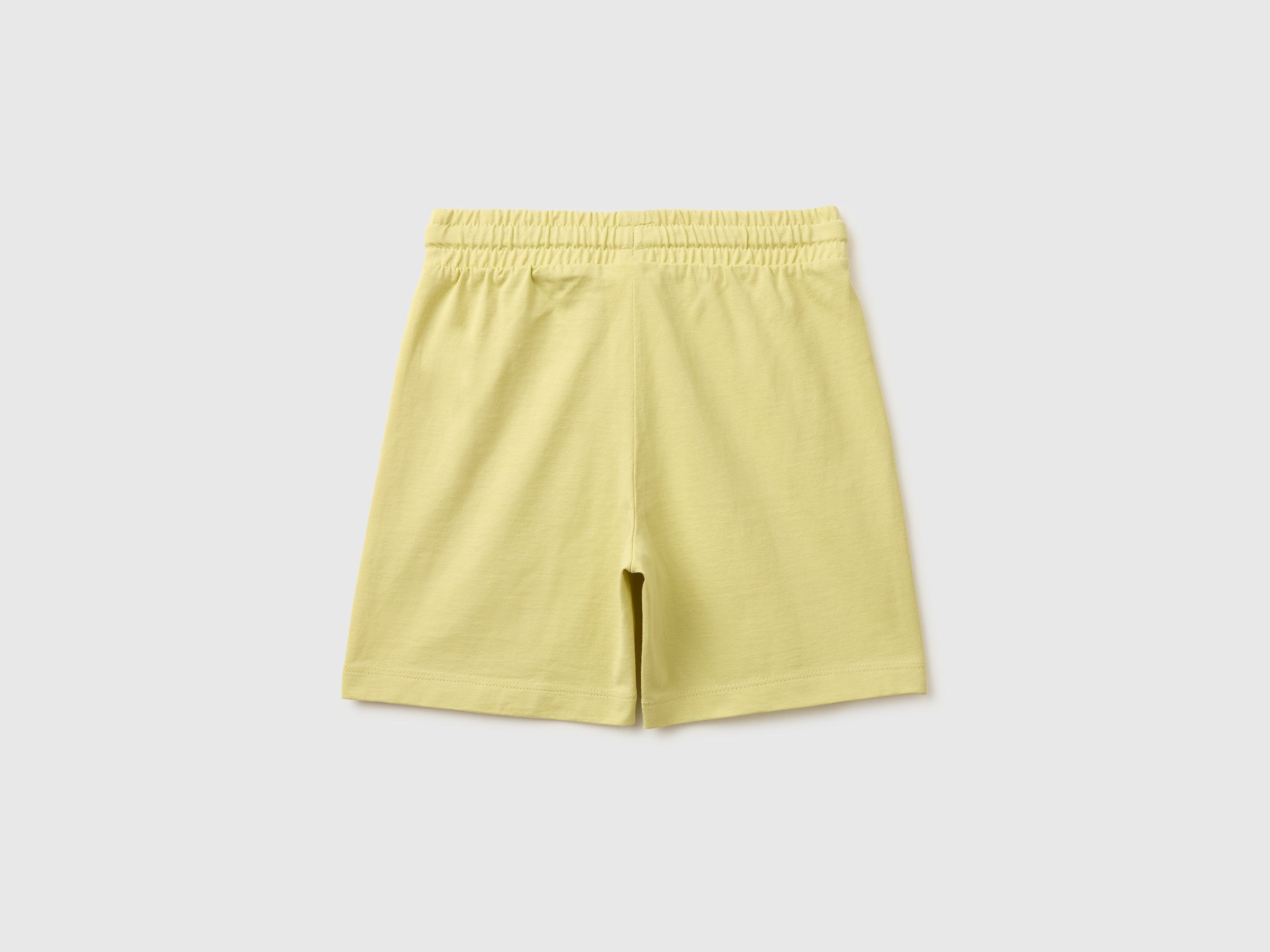 Shorts with kangaroo pocket - ucb_image_BS
