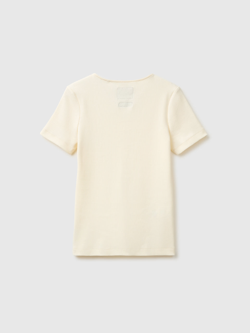 T-shirt canelada com botões - ucb_image_BS