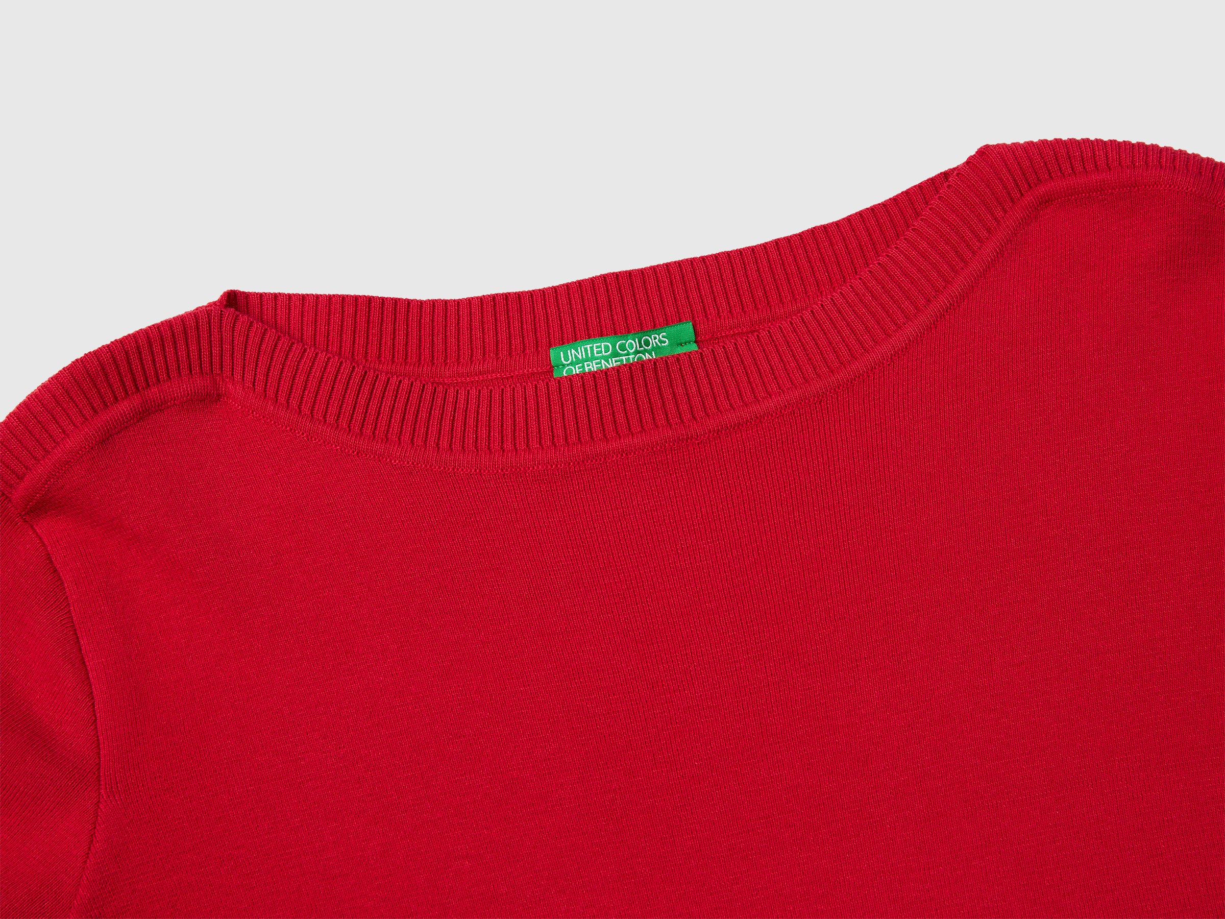Strawberry red sweater with boat neck - ucb_image_DS1