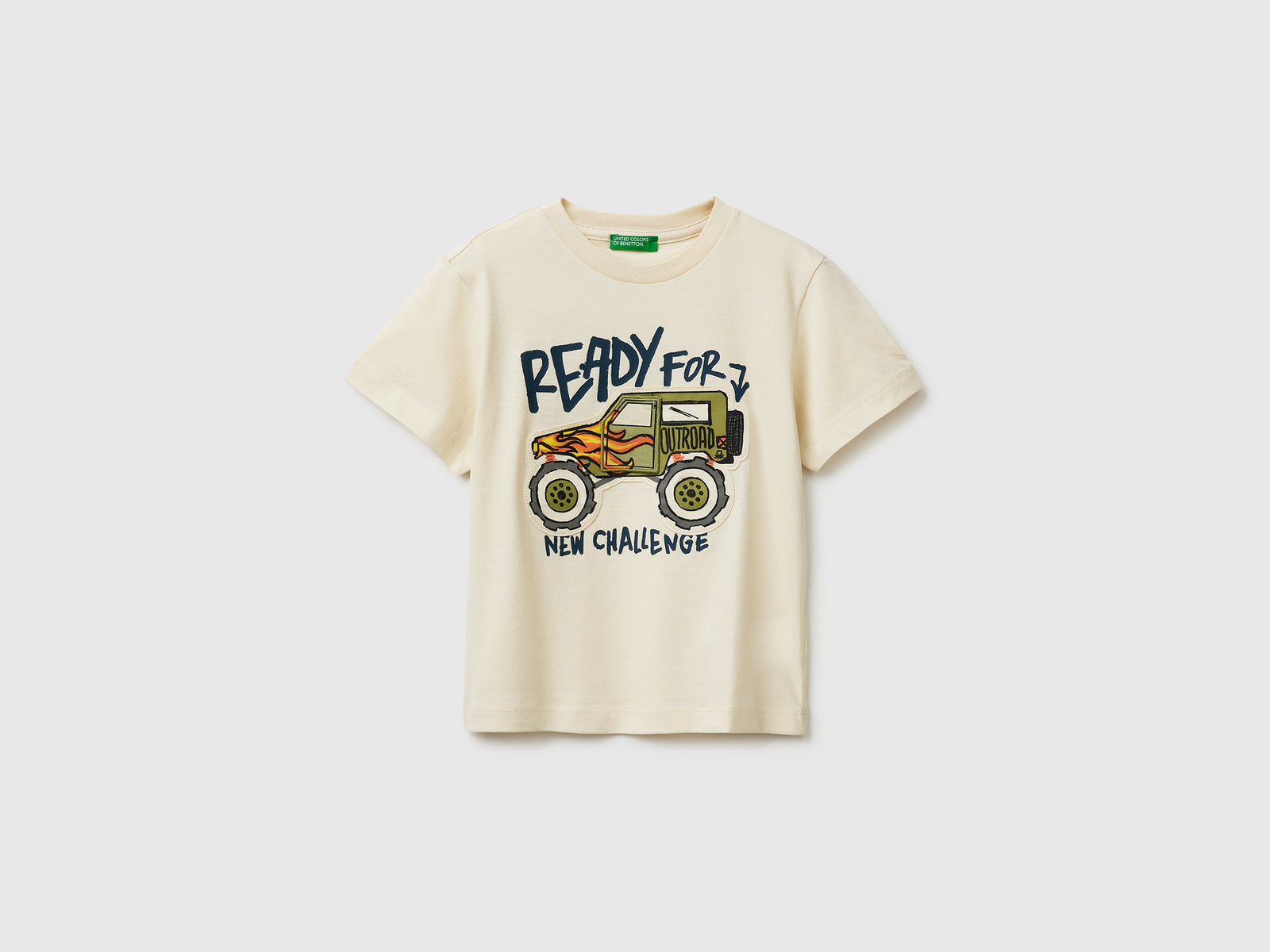 T-shirt with print and application - ucb_image_FS