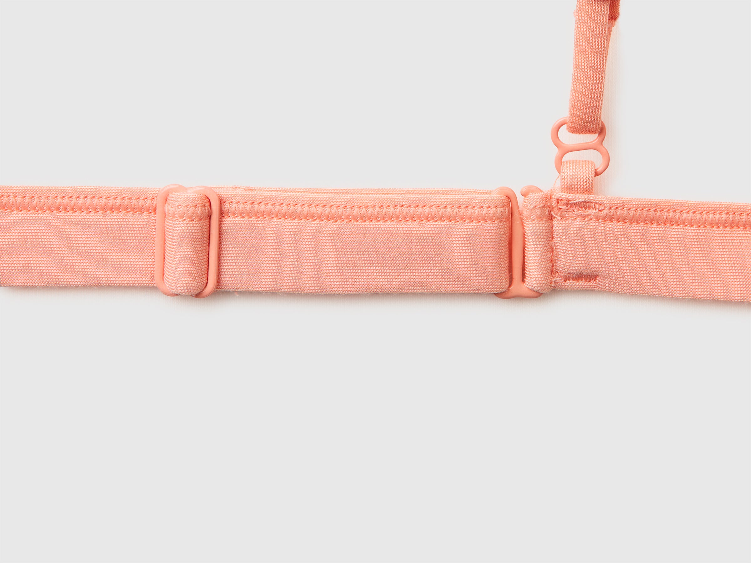 Silk blend triangle bra with lace - ucb_image_DS1