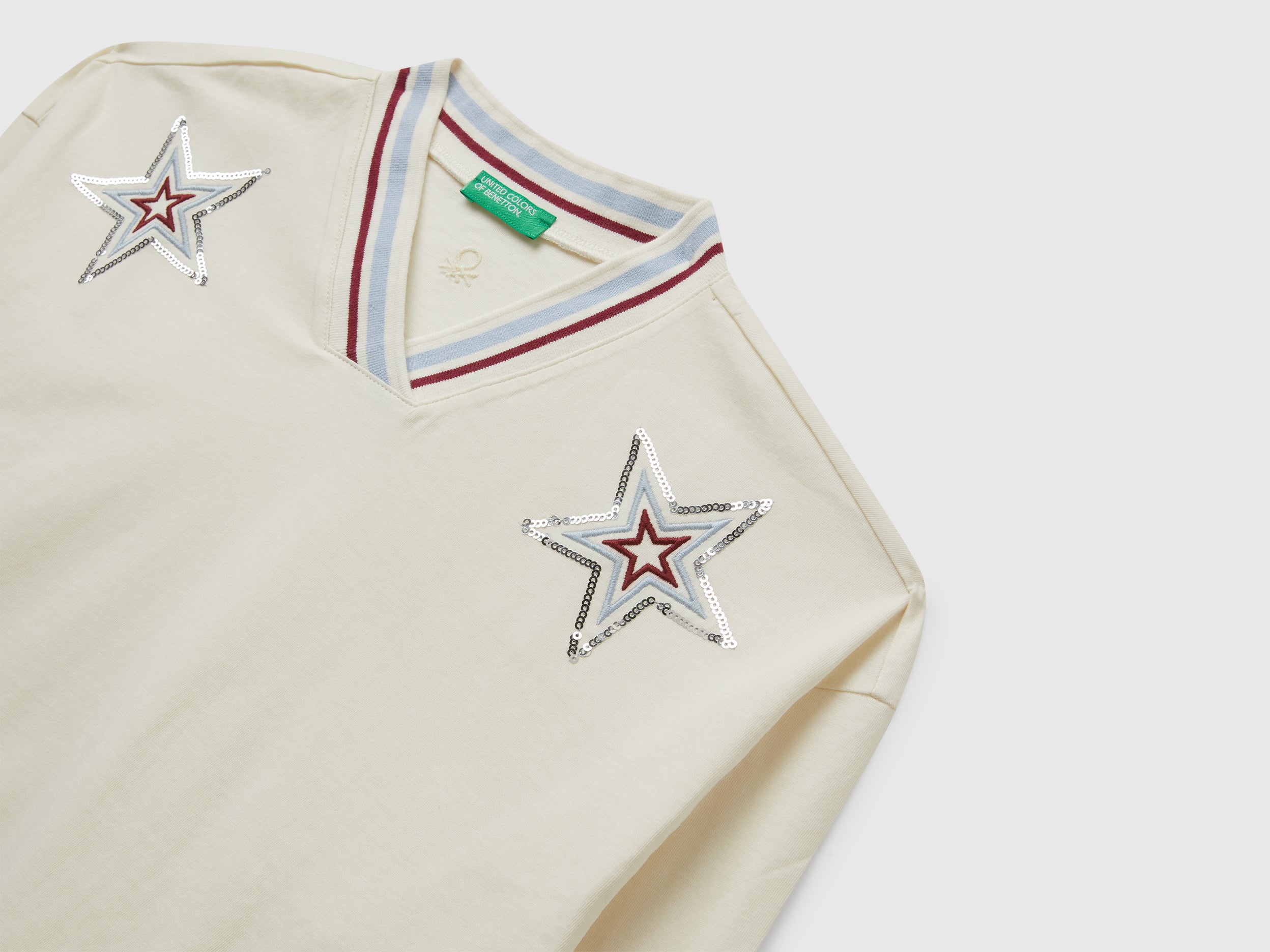 T-shirt com bordado lantejoulas - ucb_image_DS1