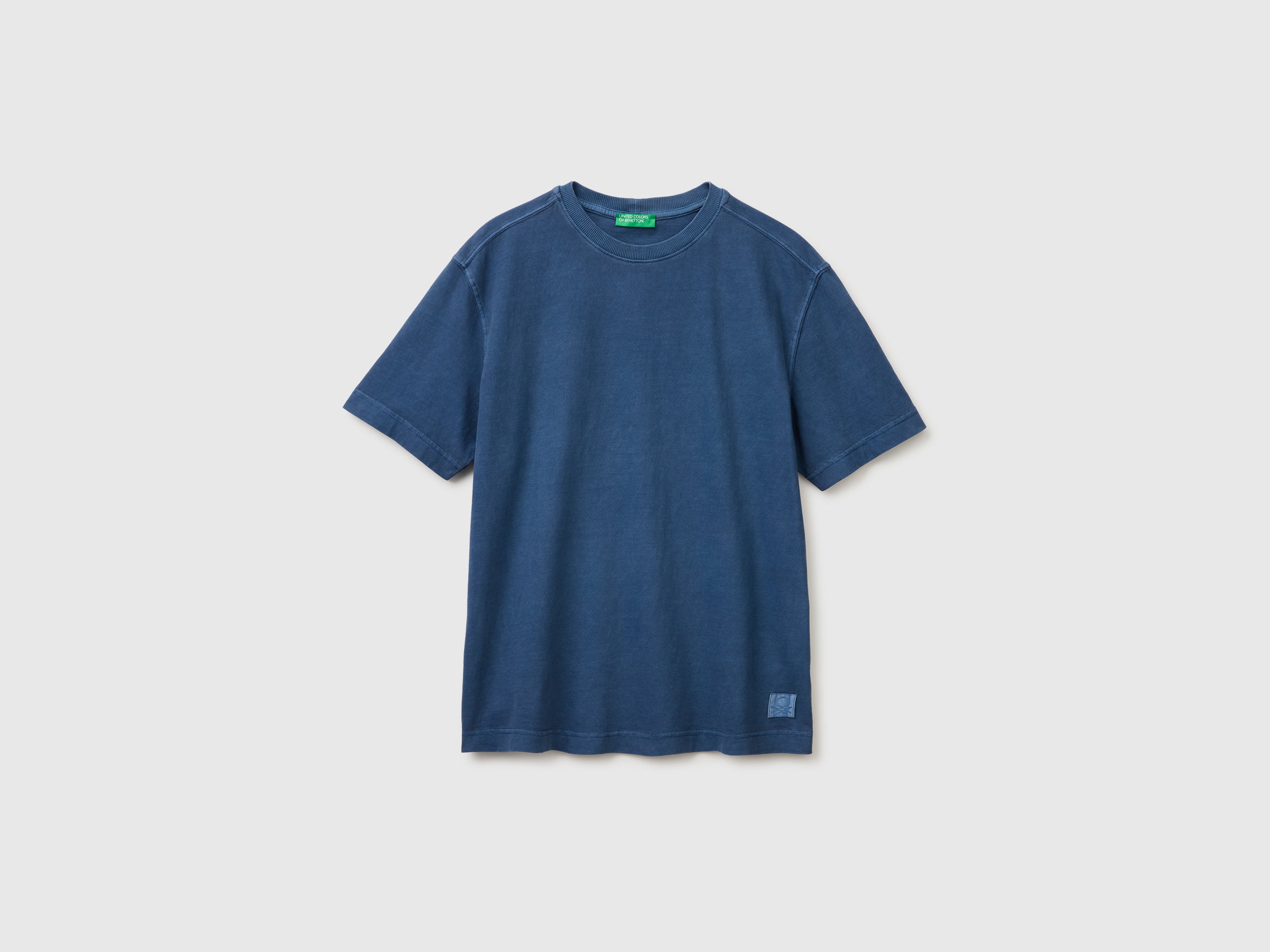 T-shirt com tingimento à base de pigmento - ucb_image_FS