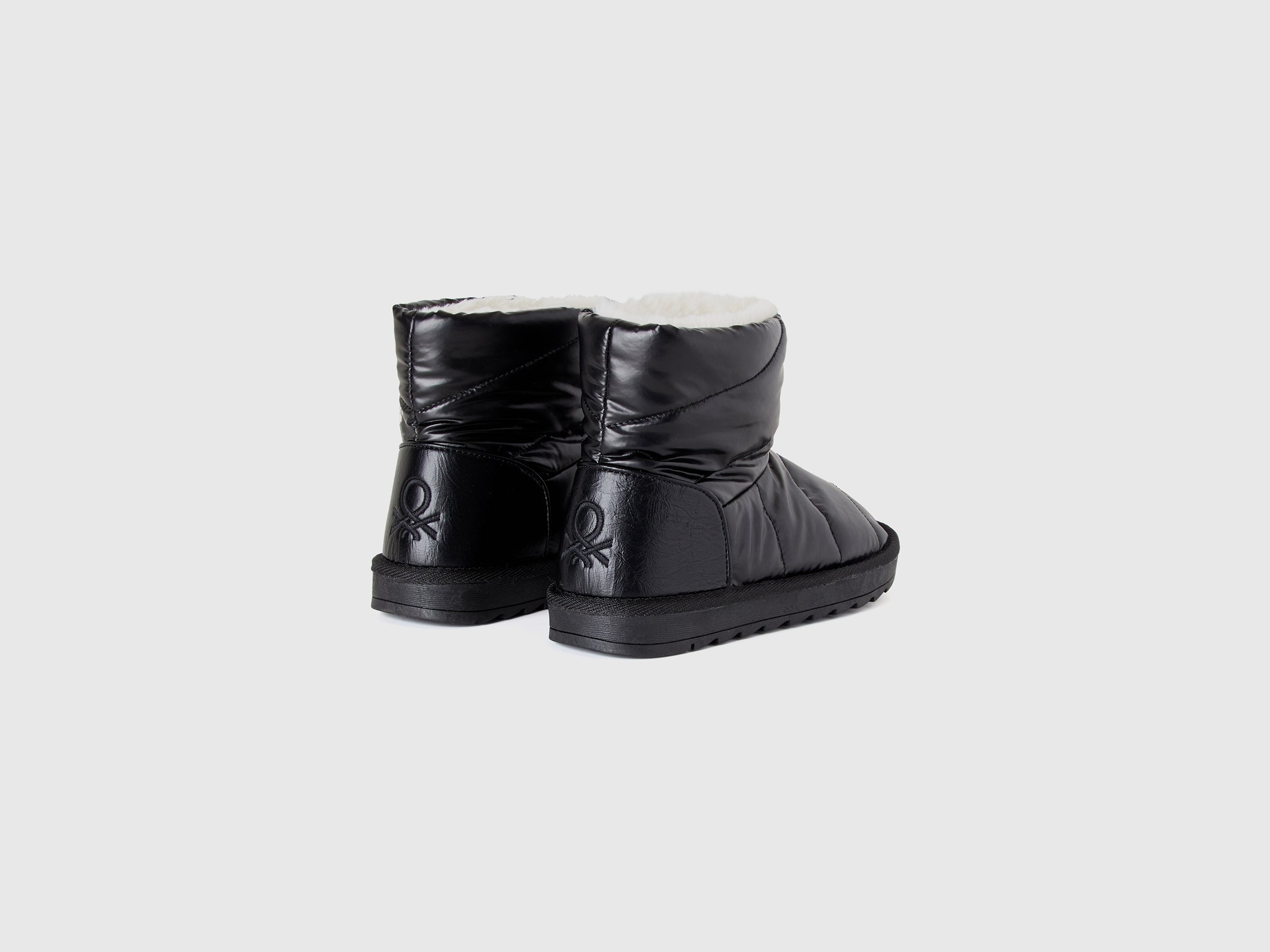 Botins efeito laminado - ucb_image_BS