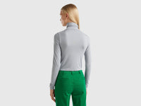 T-shirt com gola alta - ucb_image_B