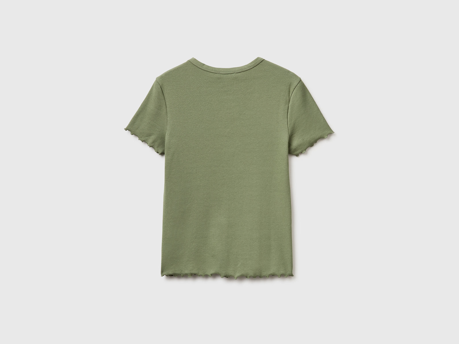 Ribbed V-neck T-shirt - ucb_image_BS