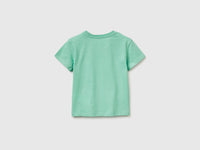 T-shirt com estampa e bordado - ucb_image_BS
