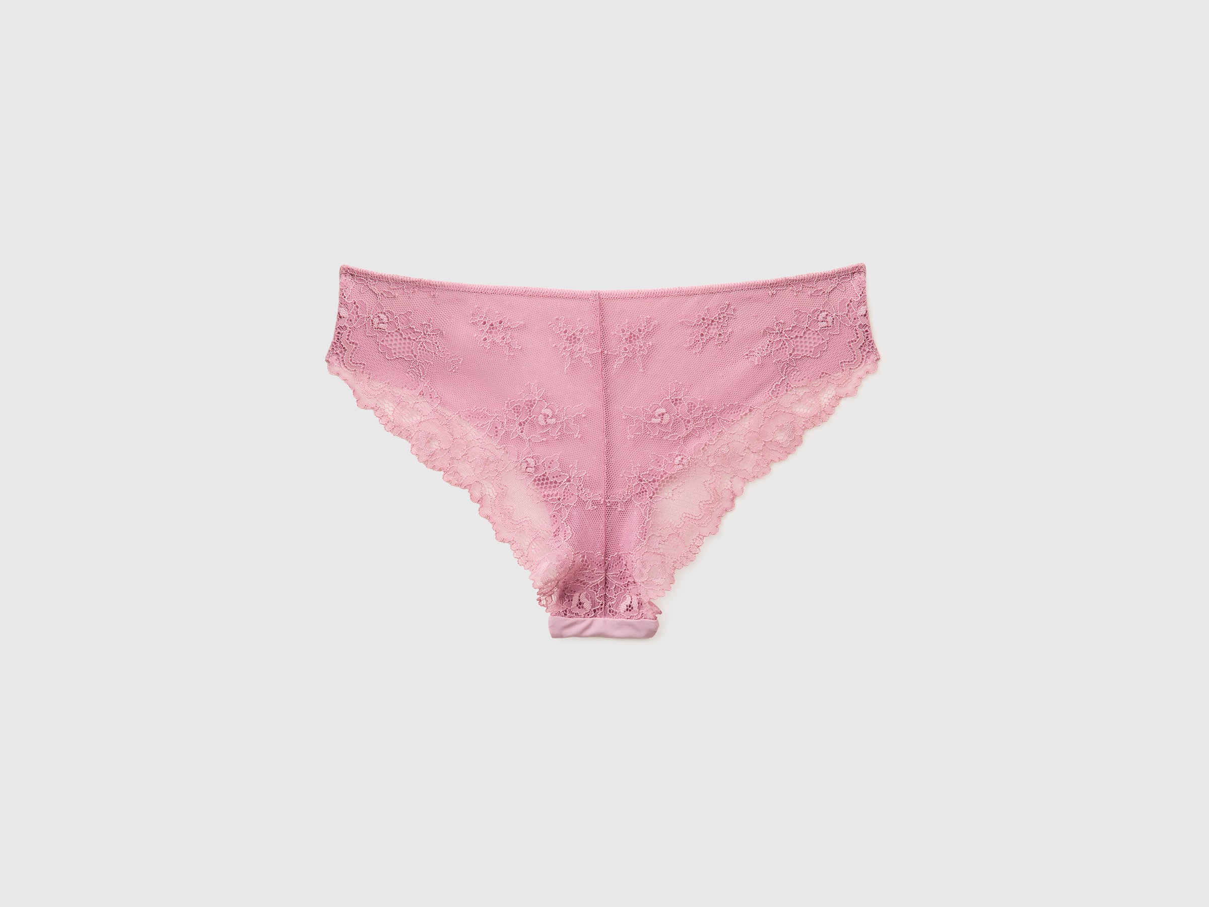 Stretch Brazilian with lace - ucb_image_BS