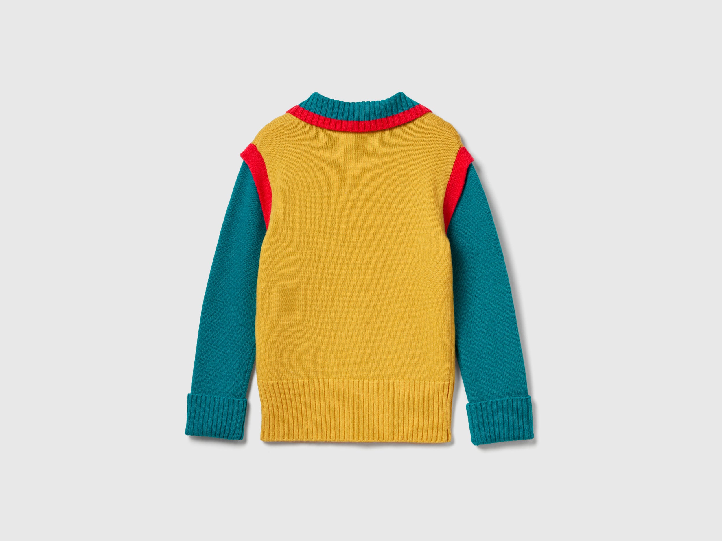 Stranger Things sweater with collar - ucb_image_BS