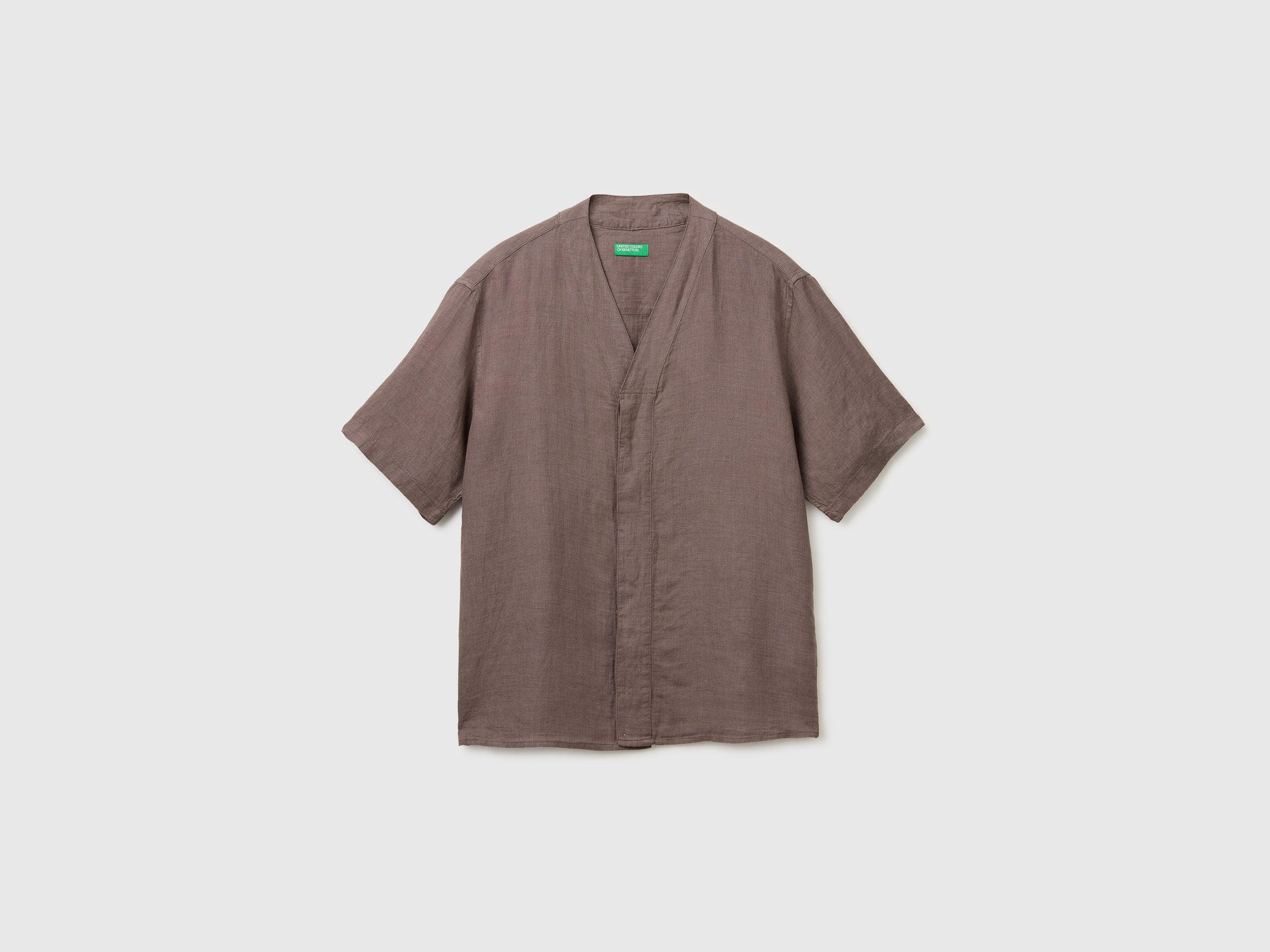 Pure linen V-neck shirt - ucb_image_FS