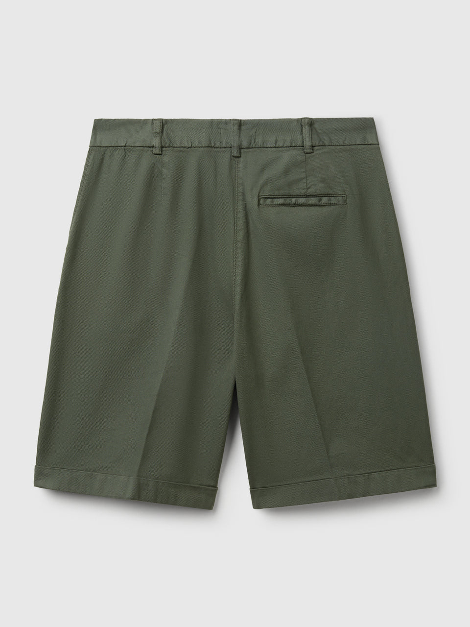 Bermudas com dobra em algodão stretch - ucb_image_BS