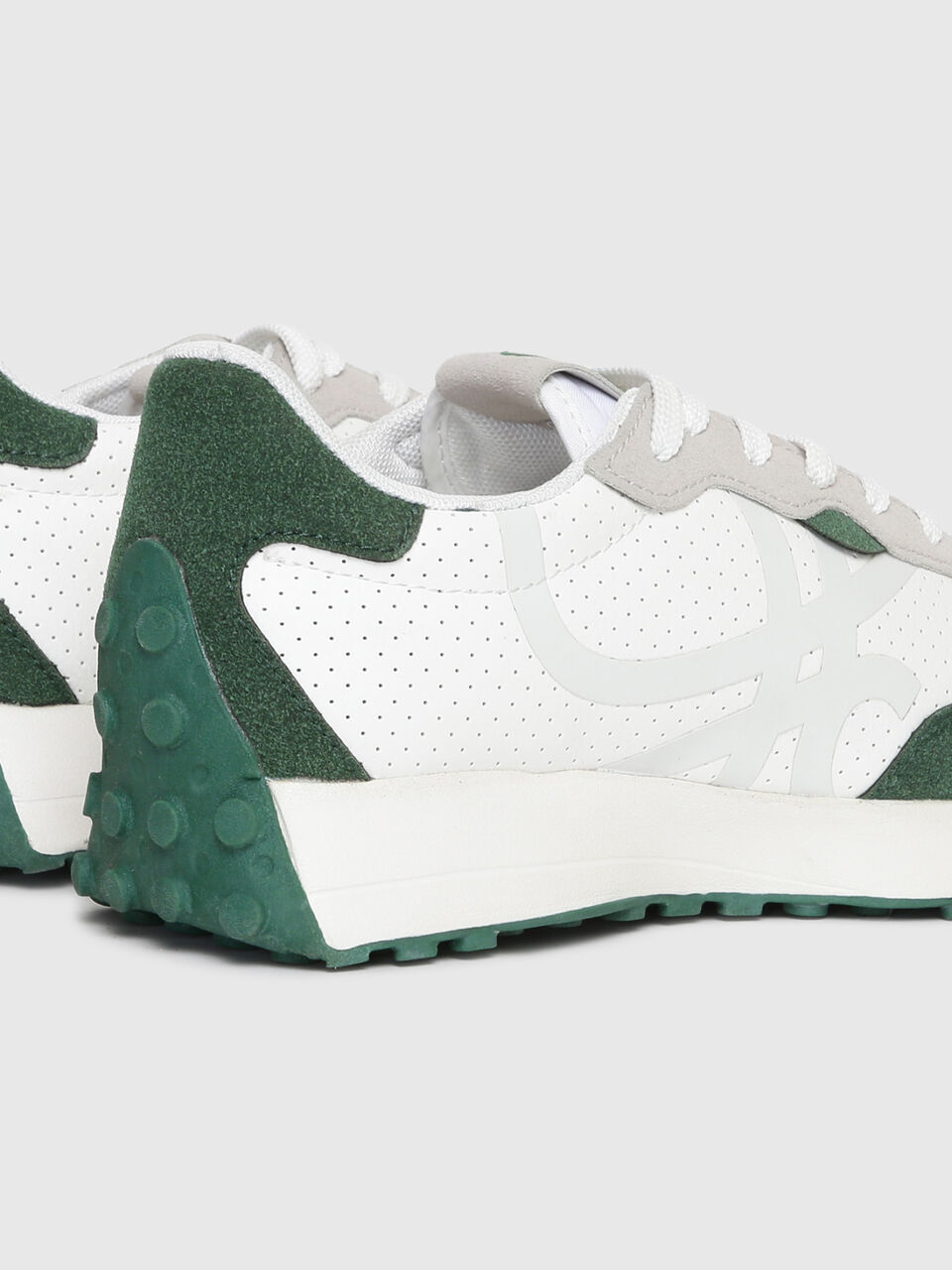Classic Suede Sneaker image number 2