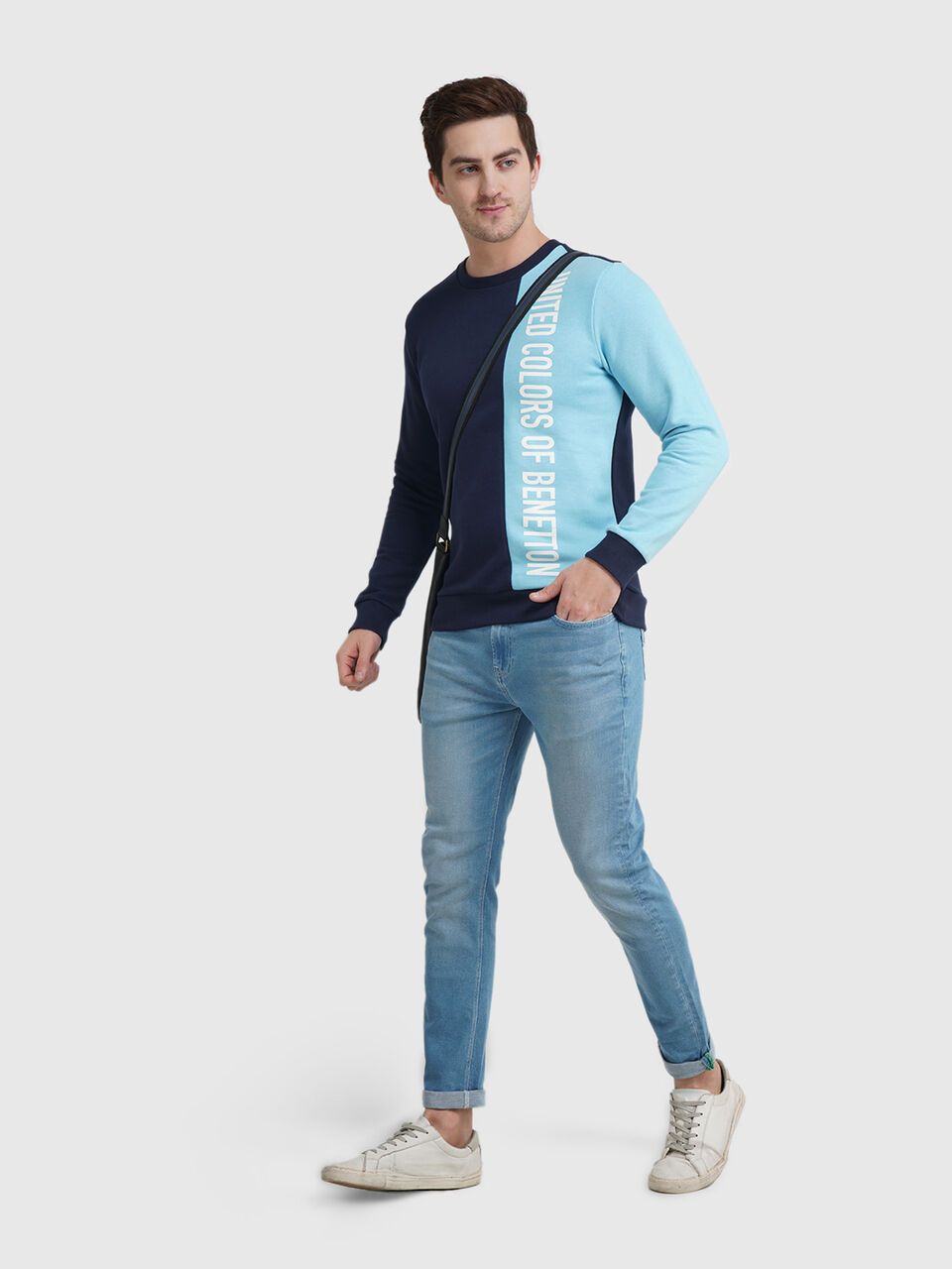 Vertical Color Blocked Sweat image number null