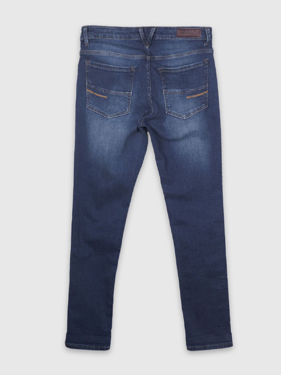 Mid Shade Worn Skinny Fit Jeans image number 2