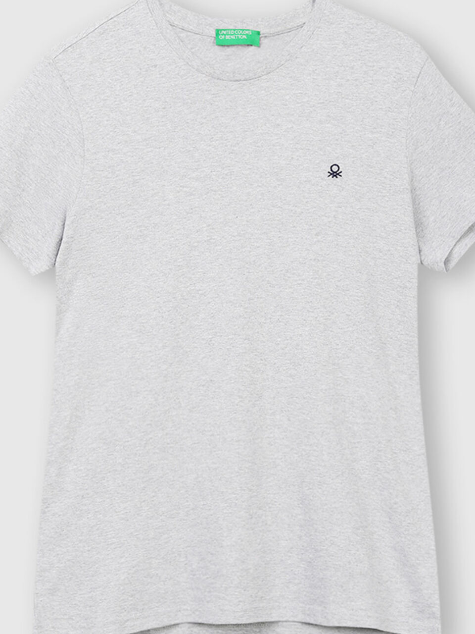 Basic Tee image number null