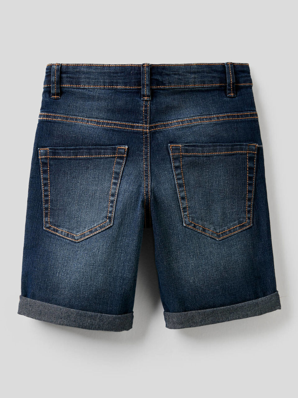 Slim fit bermudas image number null