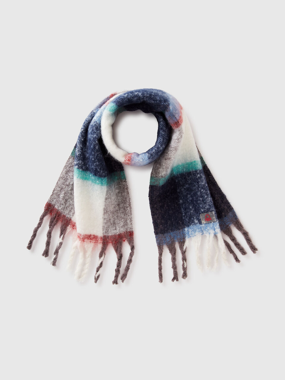 SCARF Junior Boy image number 1