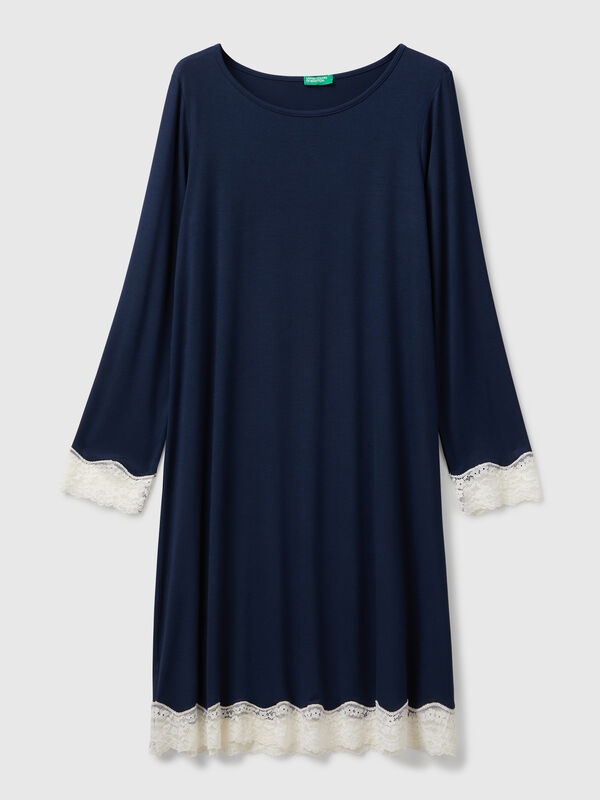 Flowy nightshirt with lace Flowy nightshirt with lace Women