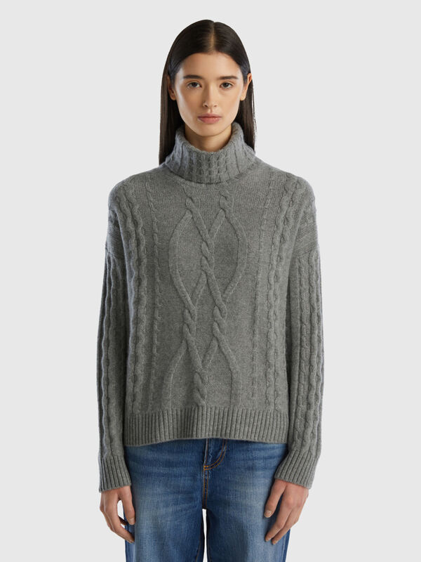 Pure cashmere turtleneck with cable knit Women