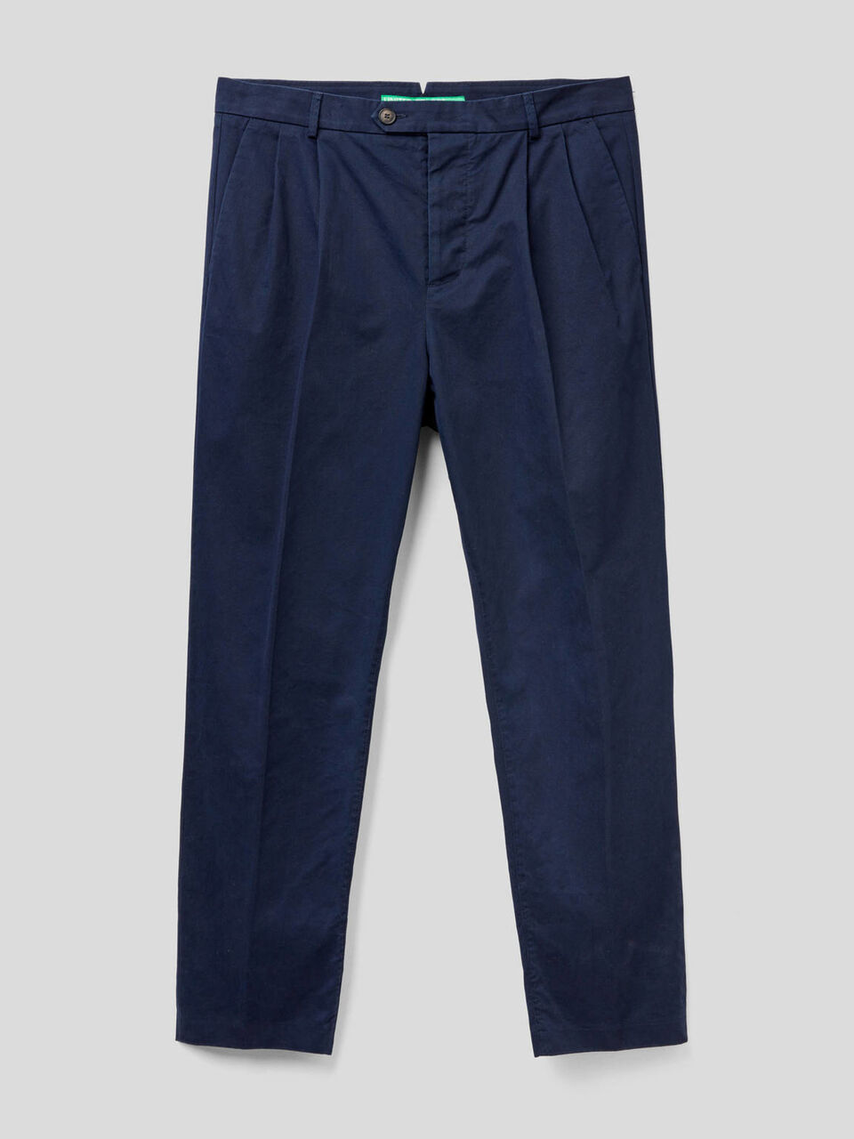 Carrot fit trousers in 100% cotton image number 1