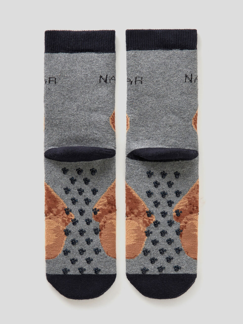 Non-slip terrycloth socks image number 2