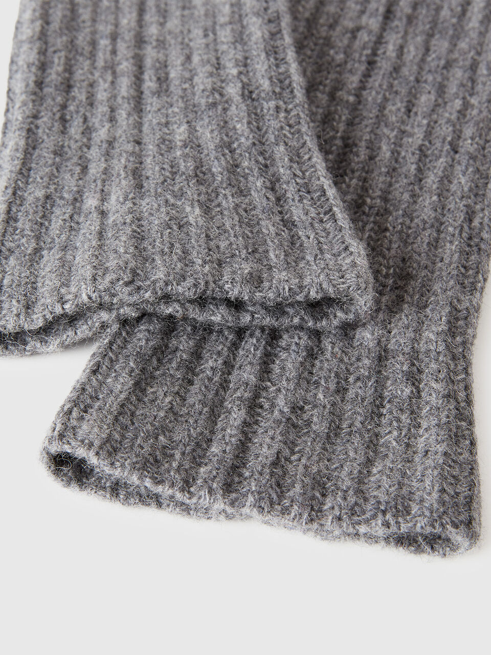 MUFF Women image number null