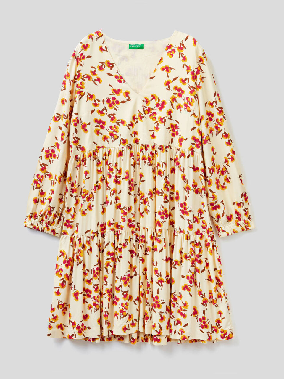 Patterned dress in sustainable viscose image number 1