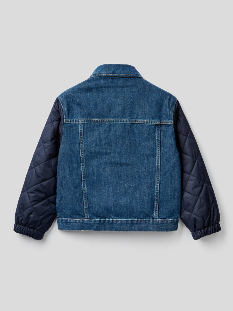 Denim jacket with quilted details image number 2