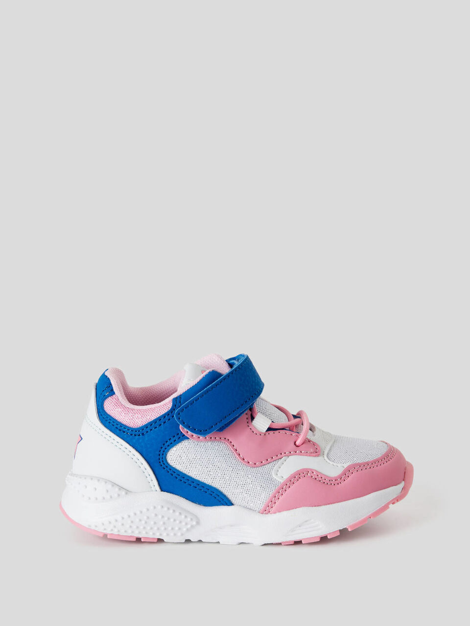 Sneakers with strap closure image number 1
