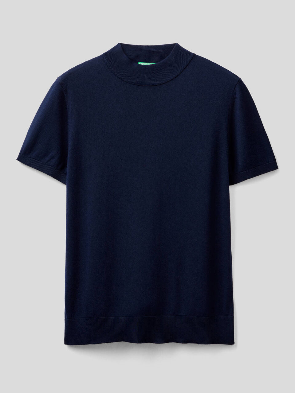 Short sleeve turtleneck sweater image number 1