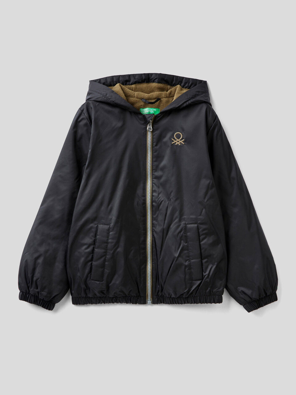 Jacket with zip and hood