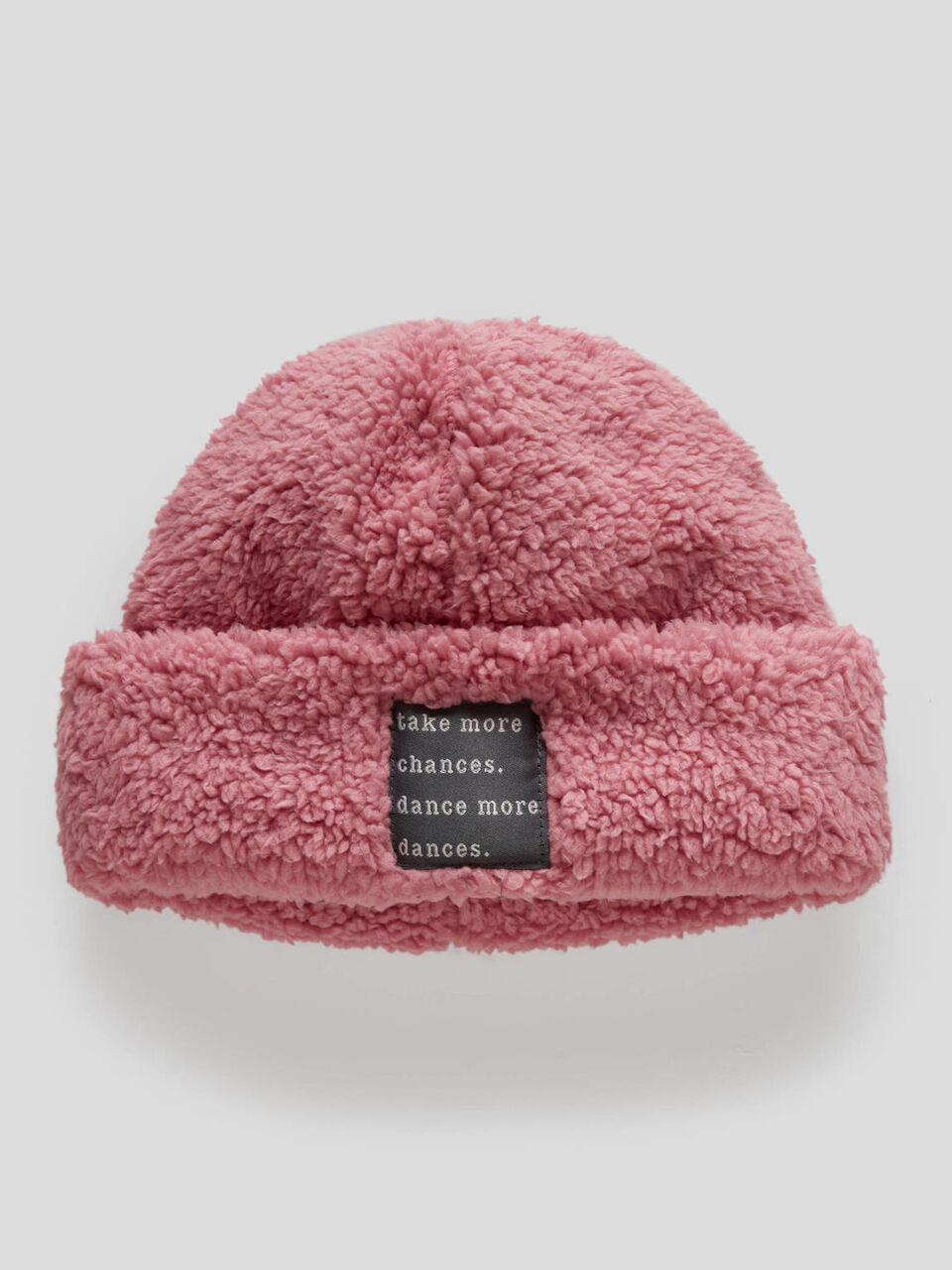 Hat in teddy fleece image number 1