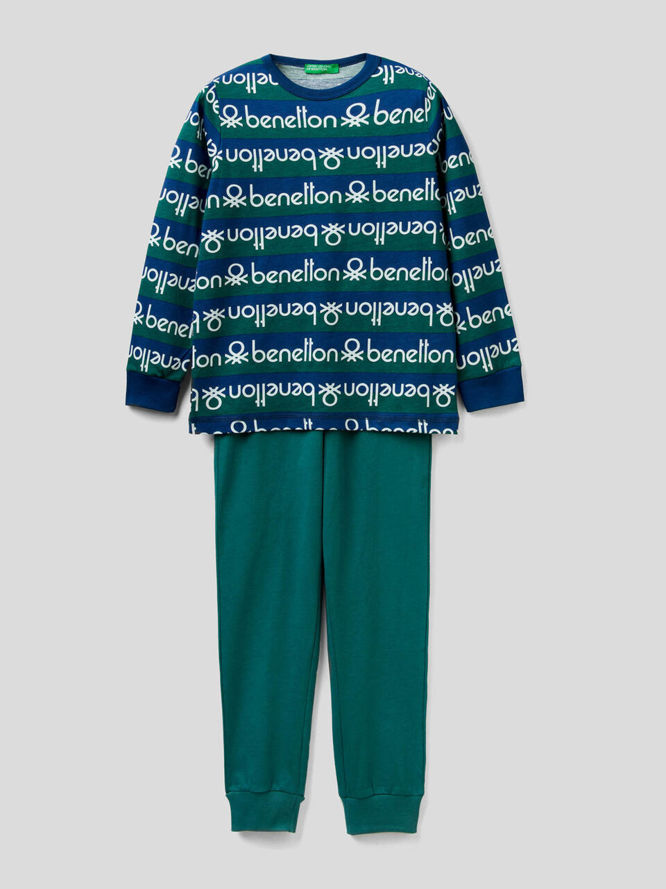 Pyjamas with striped top and logo print image number 1