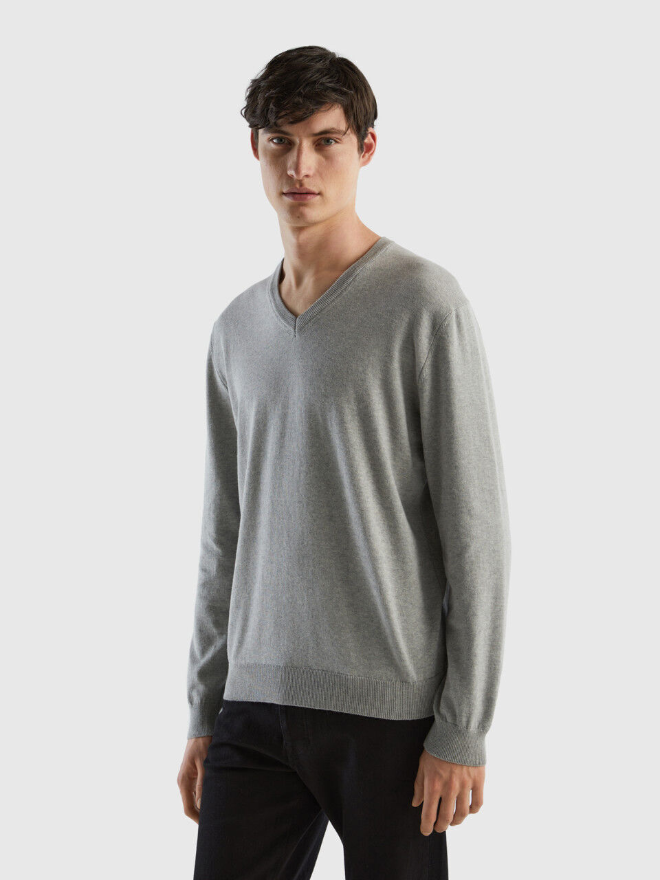 V-neck sweater in pure cotton
