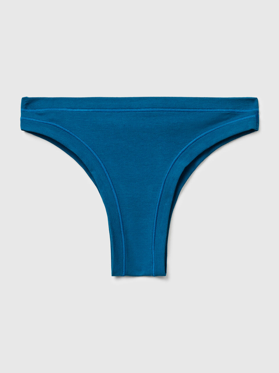 SLIP Women image number 2