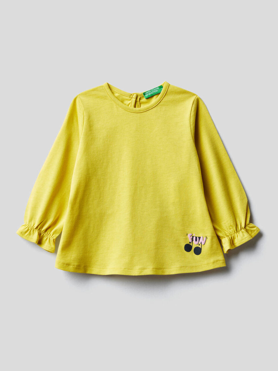 T-shirt with frill on the back image number 1